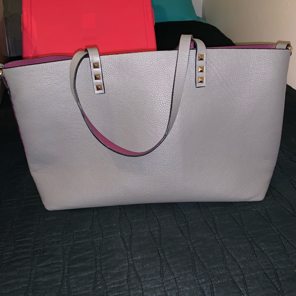INZI Stud Handbag